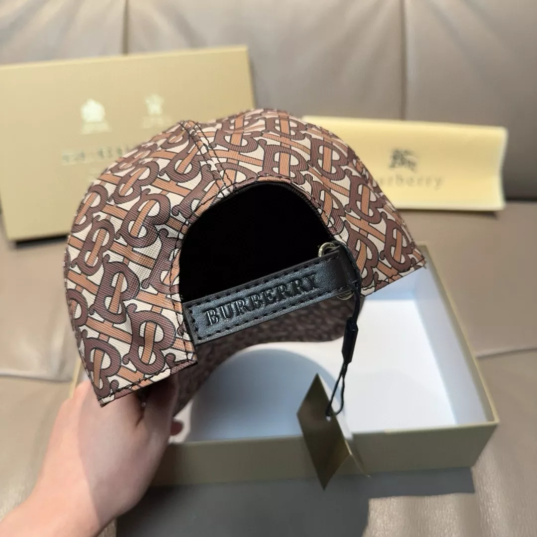 Stylish 8978 Burberry Caps
