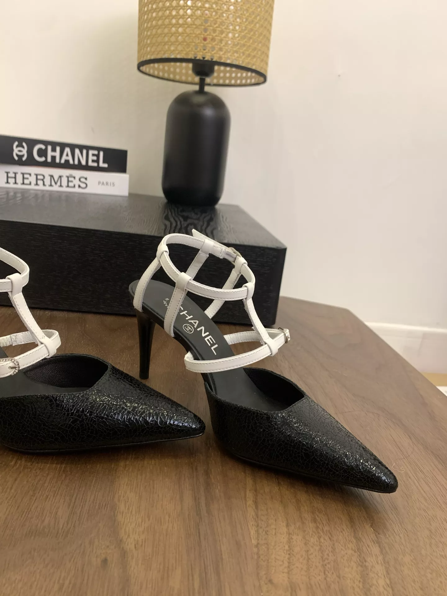 Stylish 8987 Chanel Sandal For Women