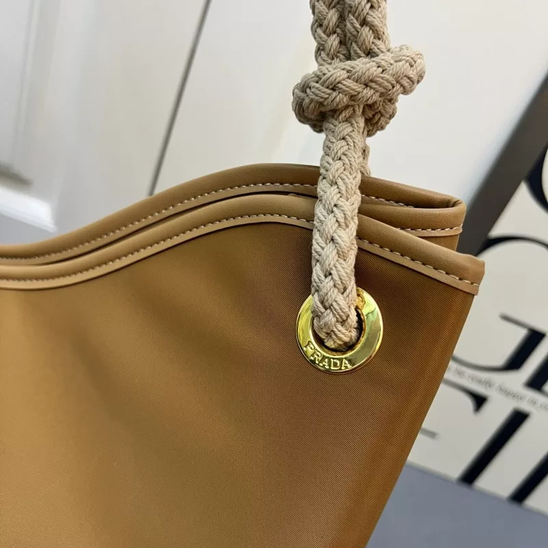 Stylish 9208 Prada AAA Quality Shoulder Bags For Women