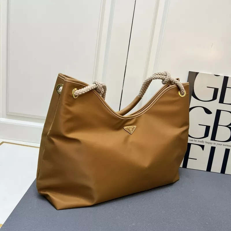 Stylish 9208 Prada AAA Quality Shoulder Bags For Women