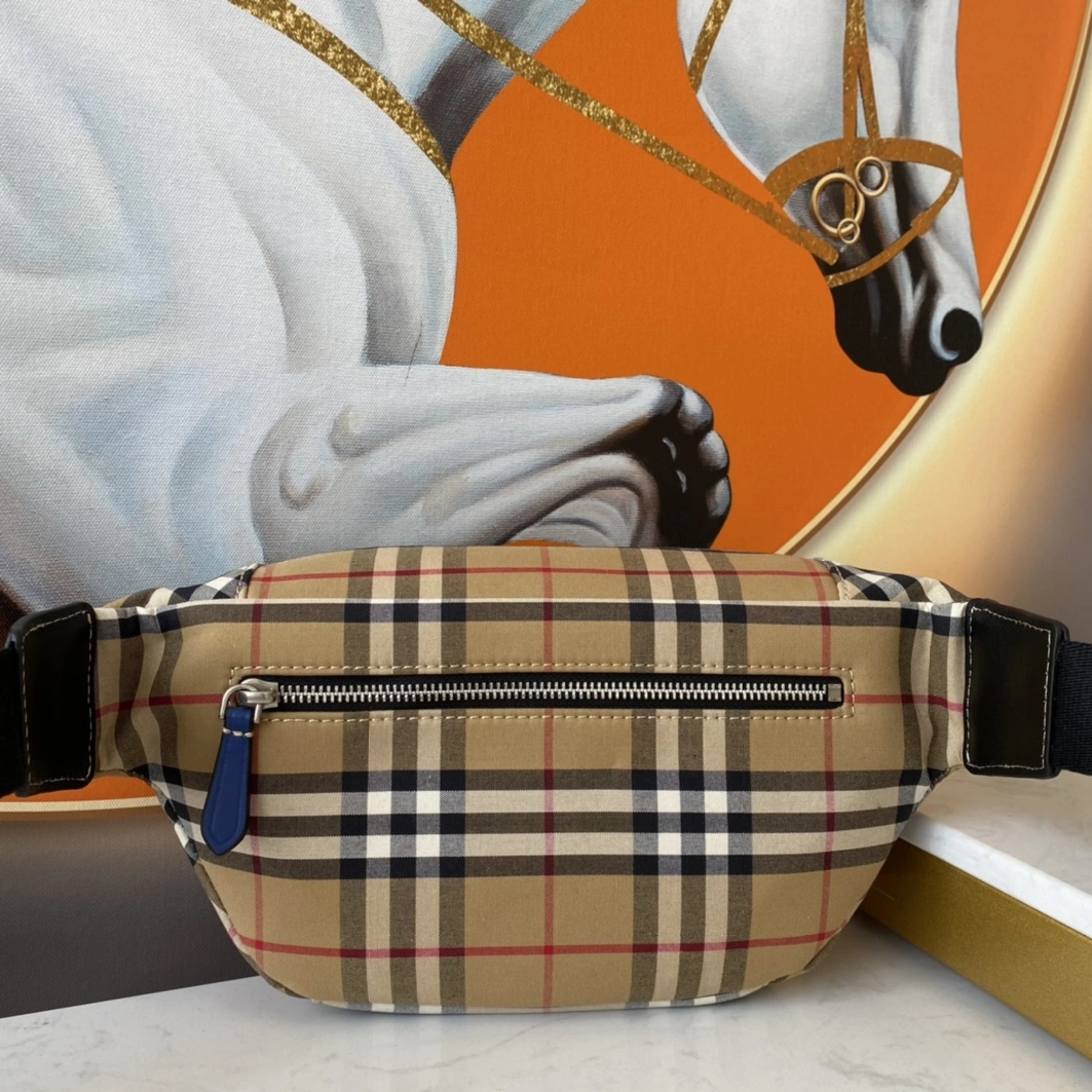 Stylish 9390 Burberry AAA Quality Belt Bags