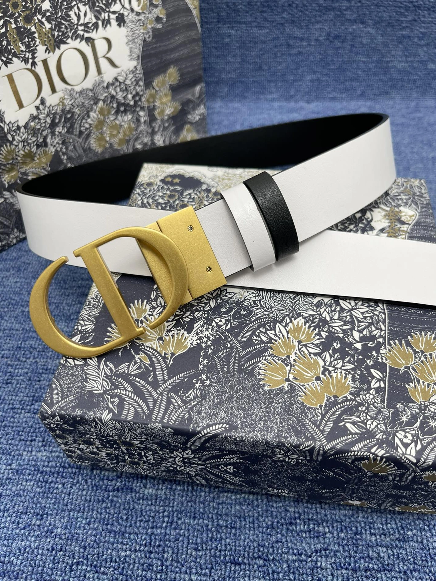Stylish 9396 Christian Dior AAA Quality Belts For Men