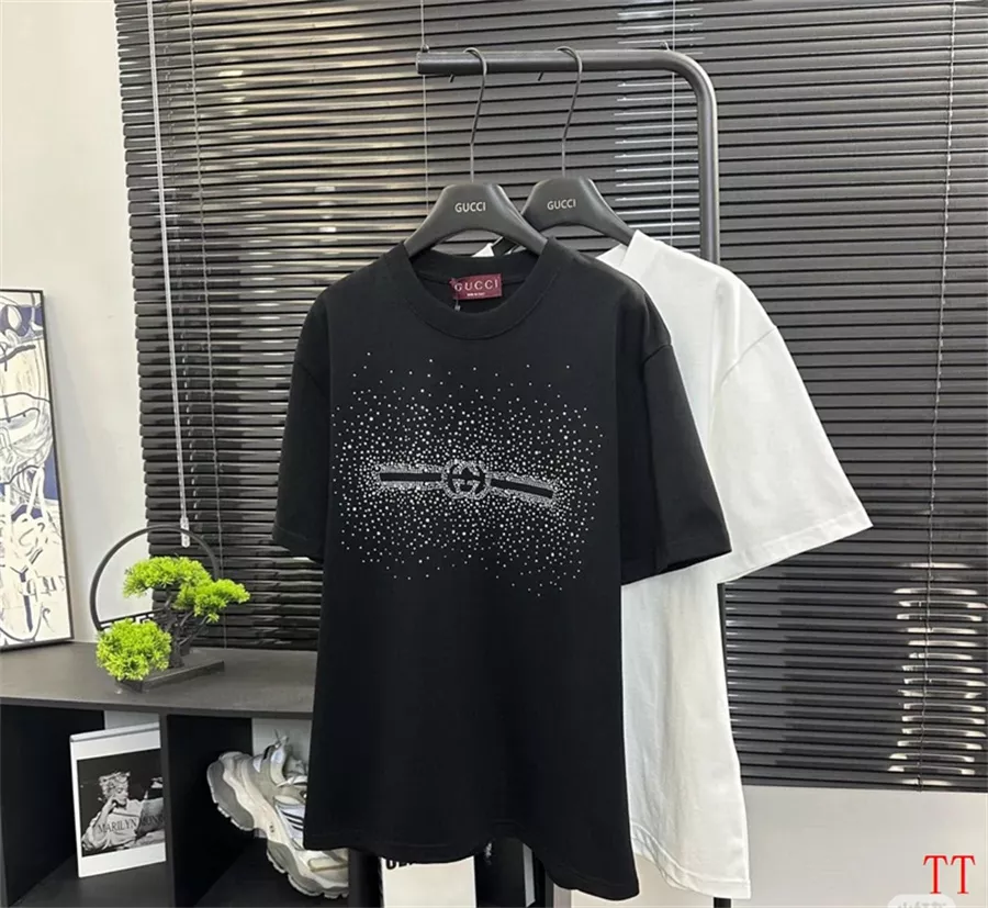 Stylish 9513 Gucci T-Shirts Short Sleeved For Unisex