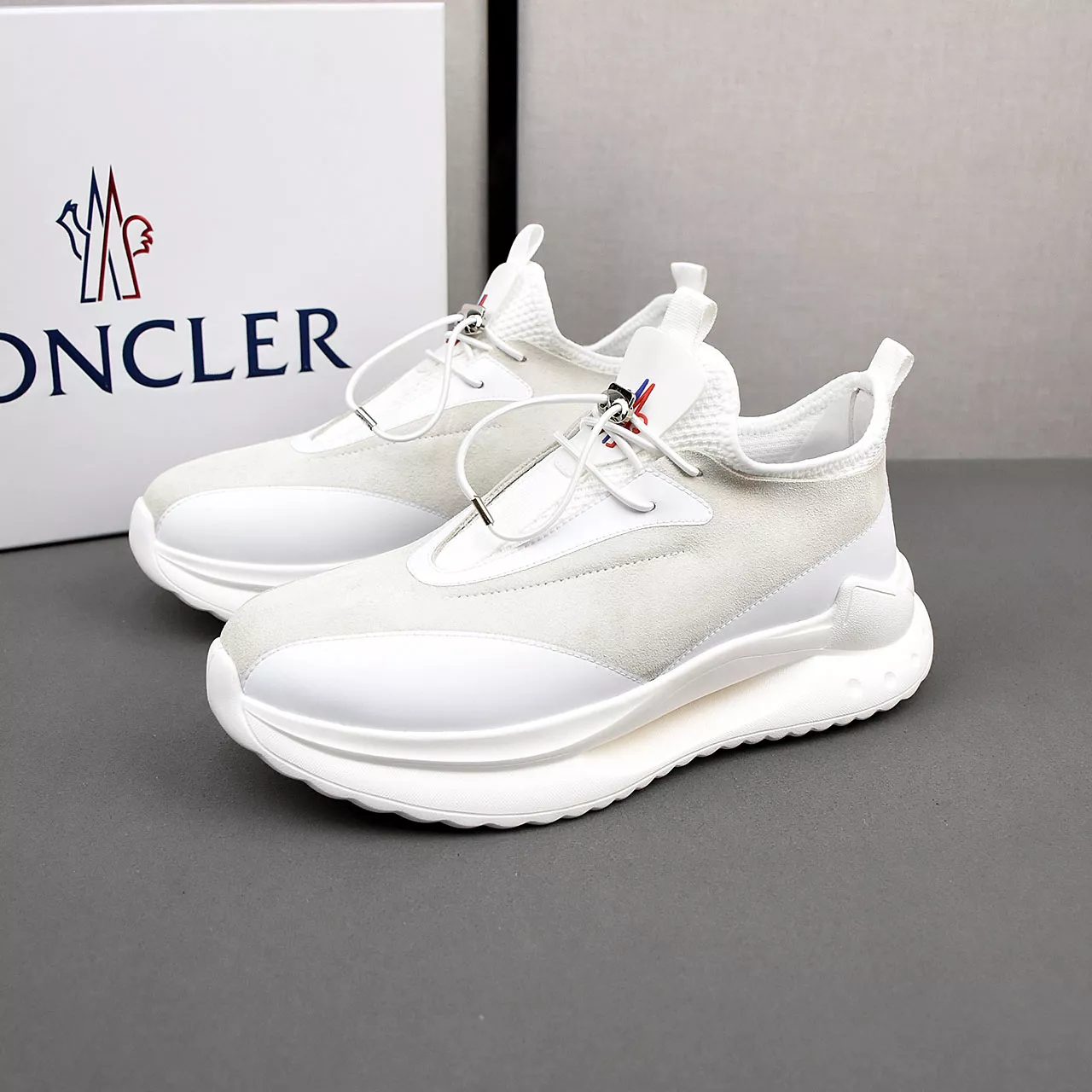 Stylish 956 Moncler Casual Shoes For Men