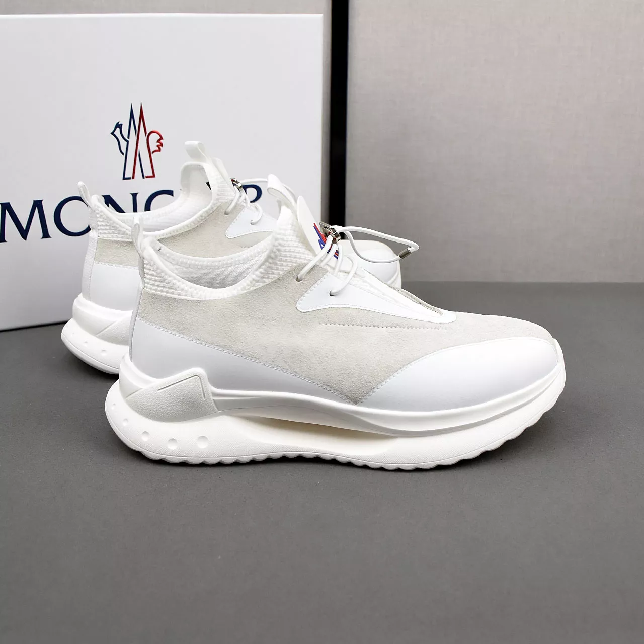 Stylish 956 Moncler Casual Shoes For Men
