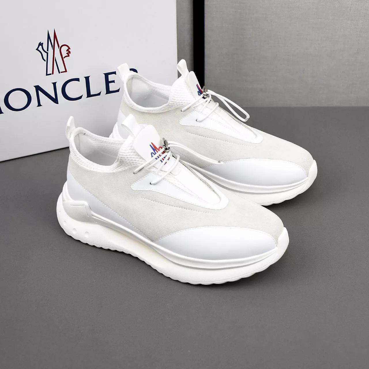 Stylish 956 Moncler Casual Shoes For Men