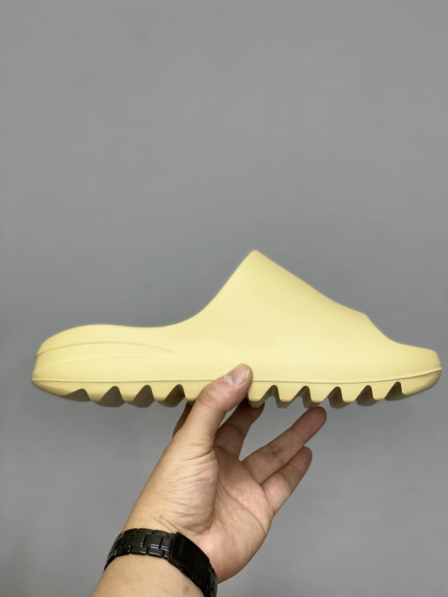Stylish 9785 Adidas Yeezy Slippers For Men