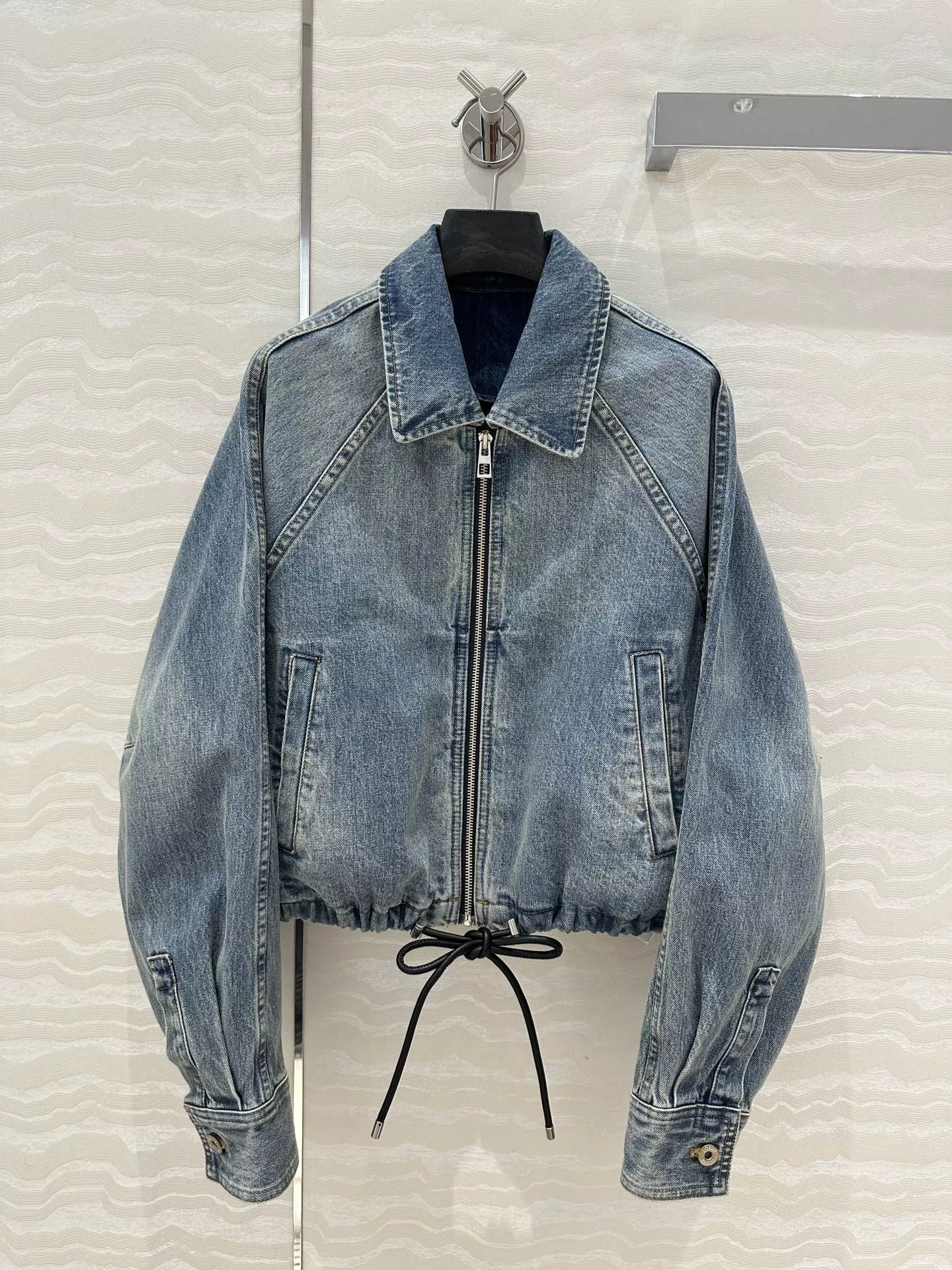 Stylish 979 LOEWE Jackets Long Sleeved For Women