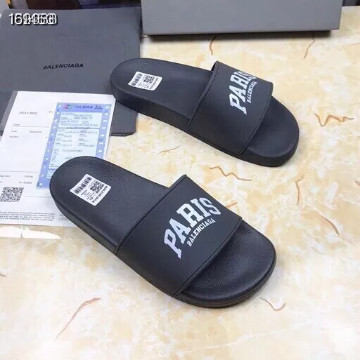 Stylish 9874 Balenciaga Slippers For Men