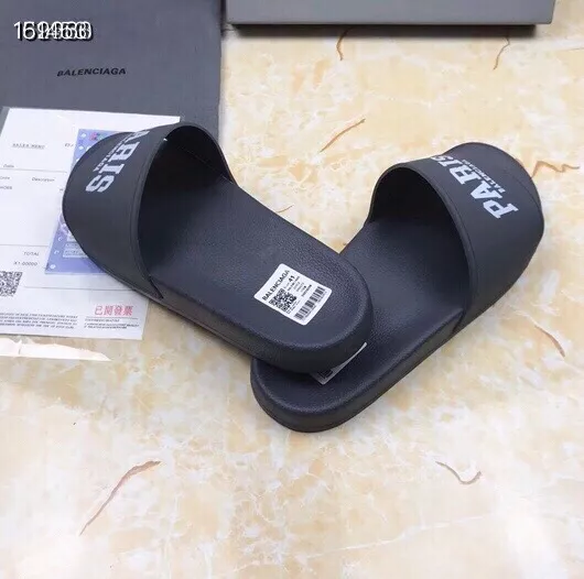 Stylish 9874 Balenciaga Slippers For Men
