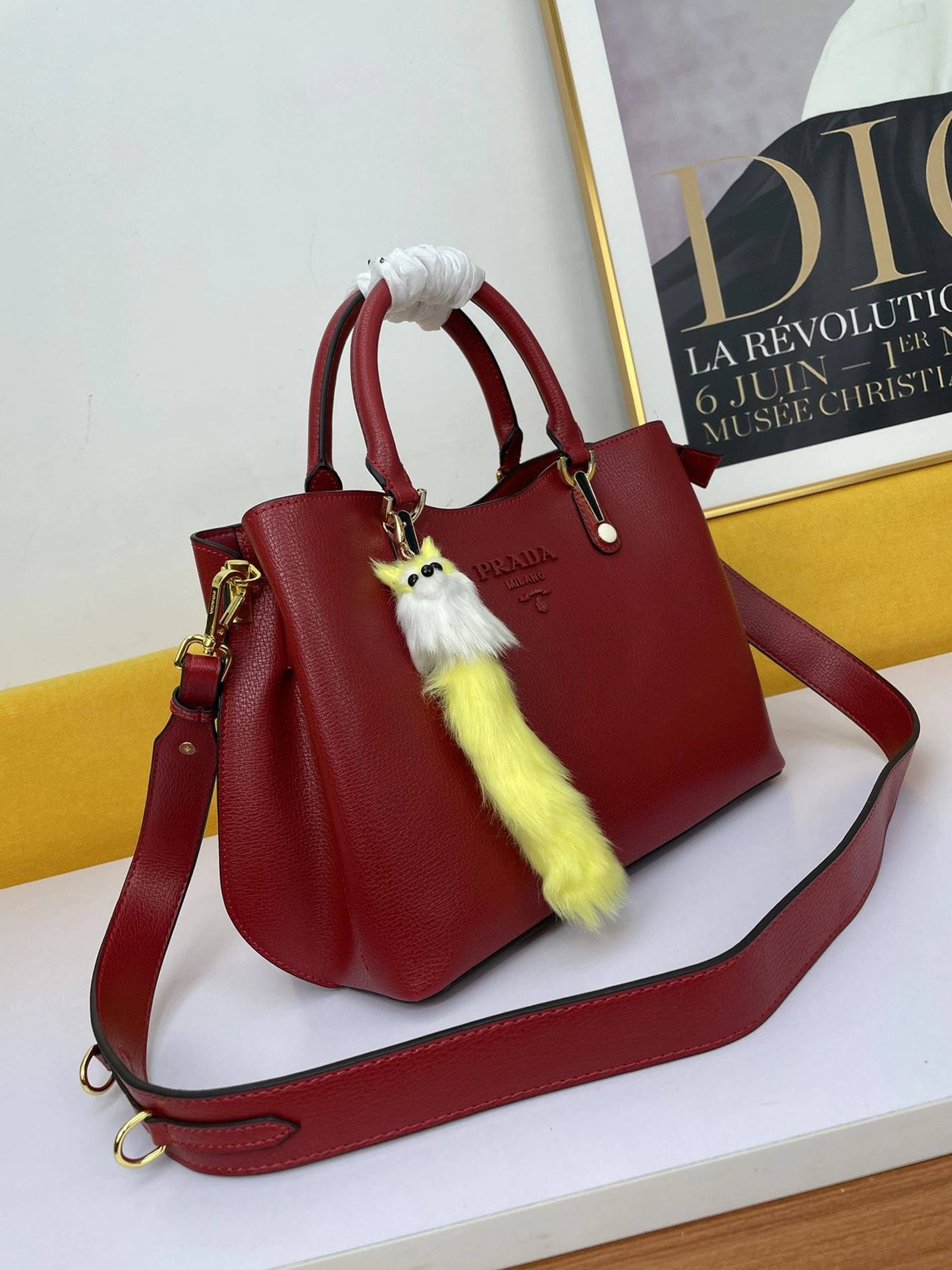 Stylish 9895 Prada AAA Quality Handbags For Women