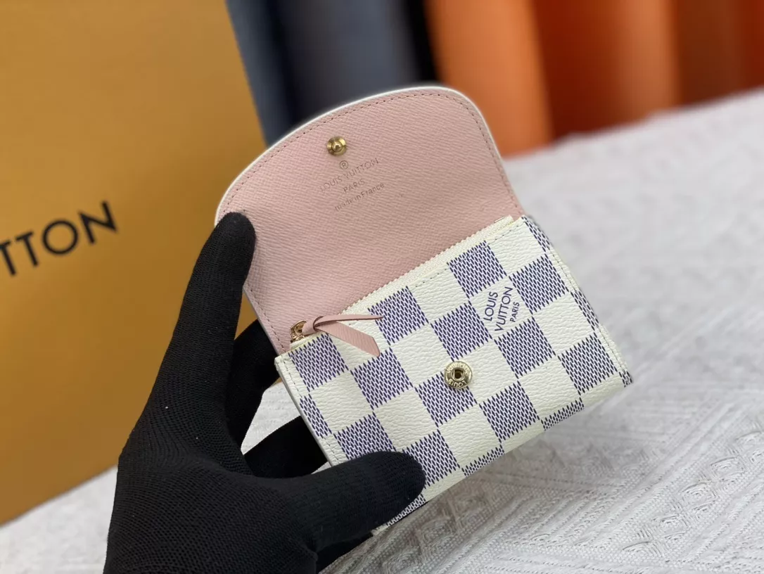 Stylish 9929 Louis Vuitton LV Card Case