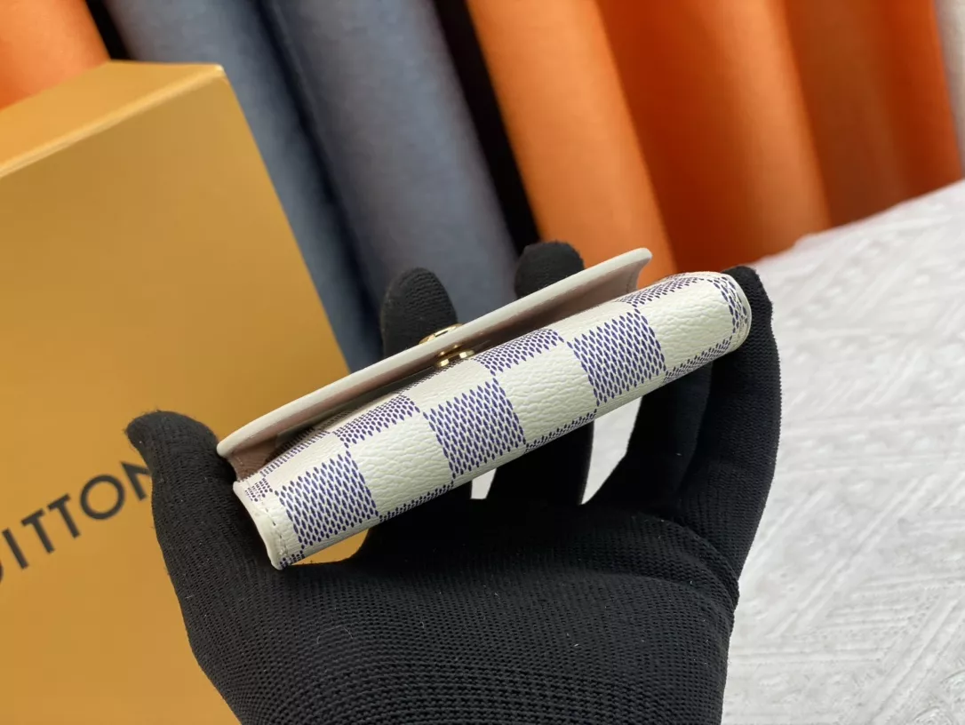 Stylish 9929 Louis Vuitton LV Card Case