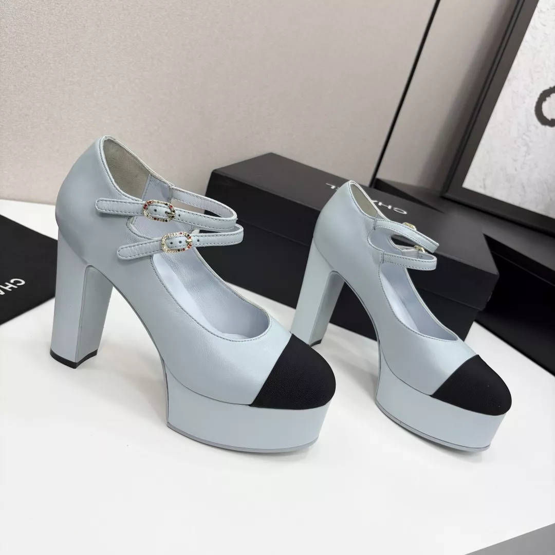 Stylish 996 Chanel High-Heeled Shoes For Women