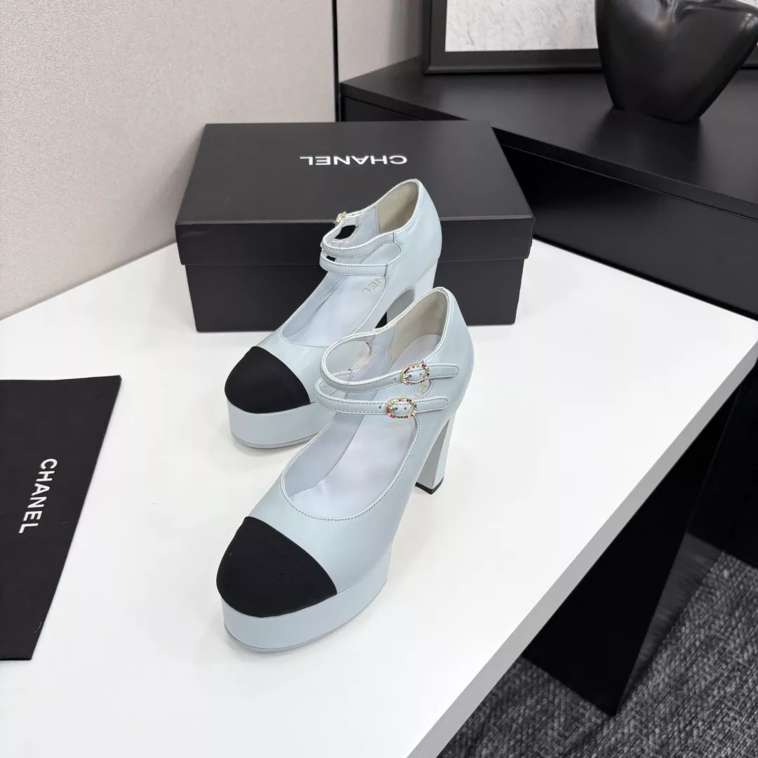 Stylish 996 Chanel High-Heeled Shoes For Women