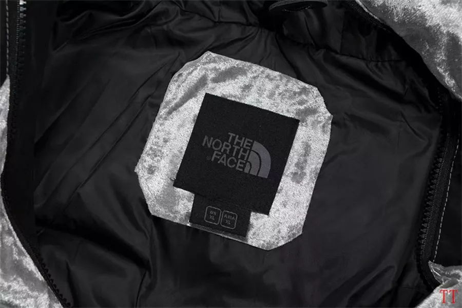 The North Face Down Feather Coat Long Sleeved For Men Sleek 6951