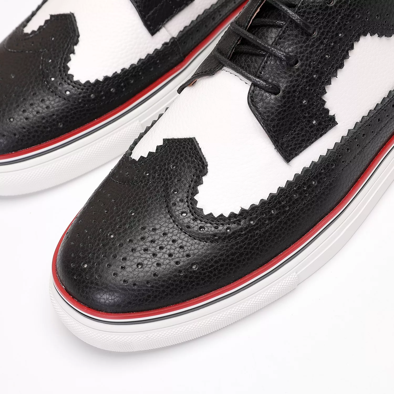 Thom Browne TB Casual Shoes For Men Practical 9443