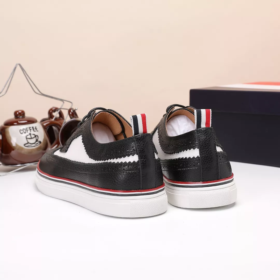 Thom Browne TB Casual Shoes For Men Practical 9443