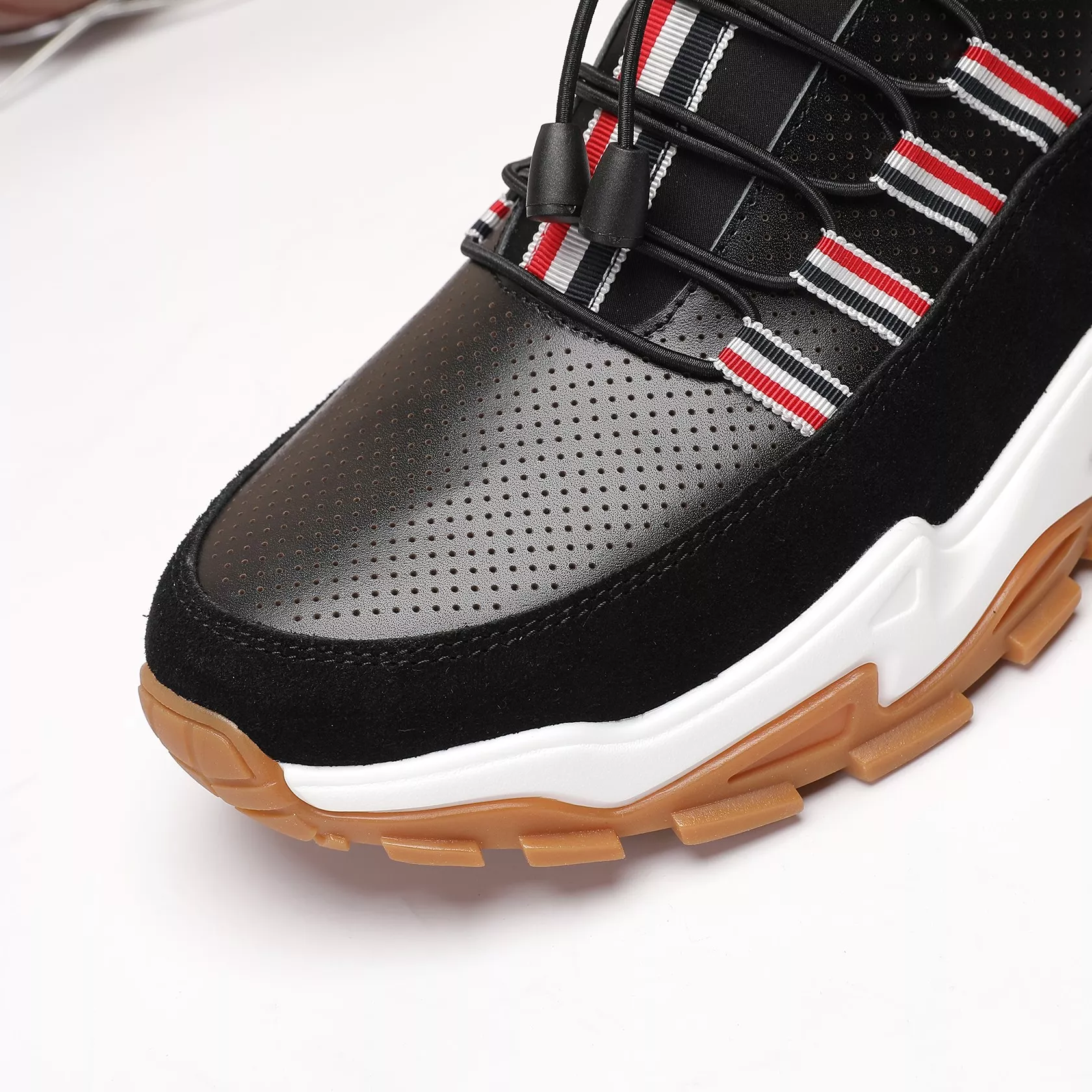 Thom Browne TB Casual Shoes For Men Reliable 365