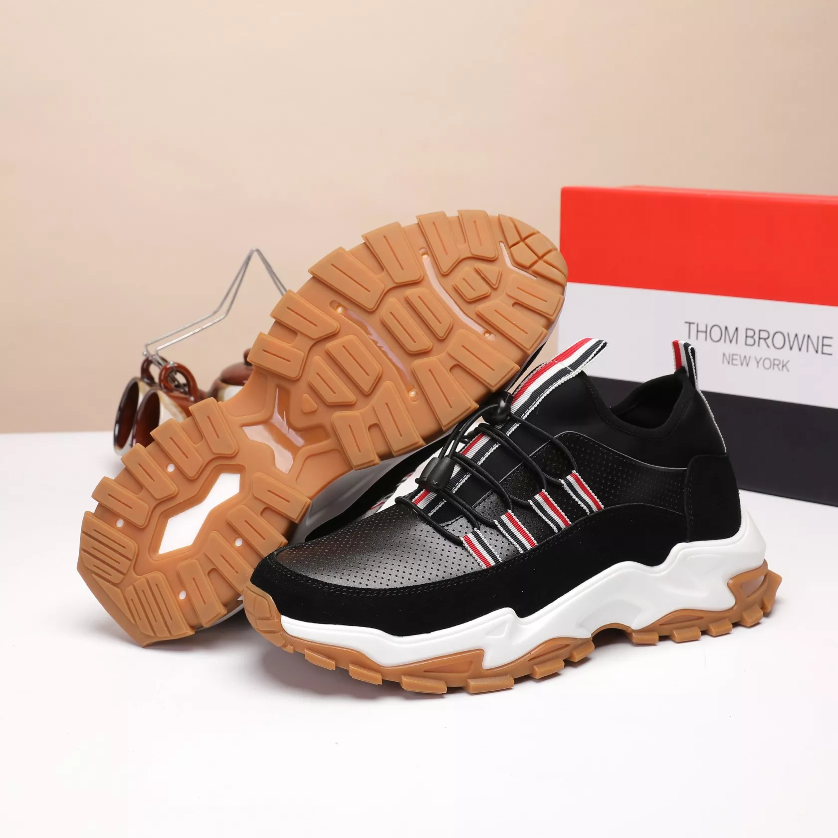 Thom Browne TB Casual Shoes For Men Reliable 365