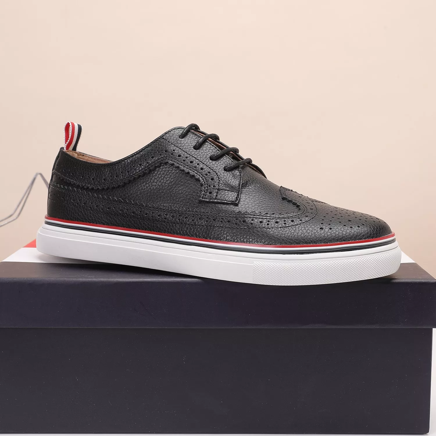 Thom Browne TB Casual Shoes For Men SportInspired 3572