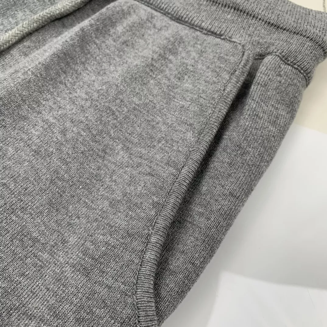 Thom Browne TB Pants For Men BestValue 1001