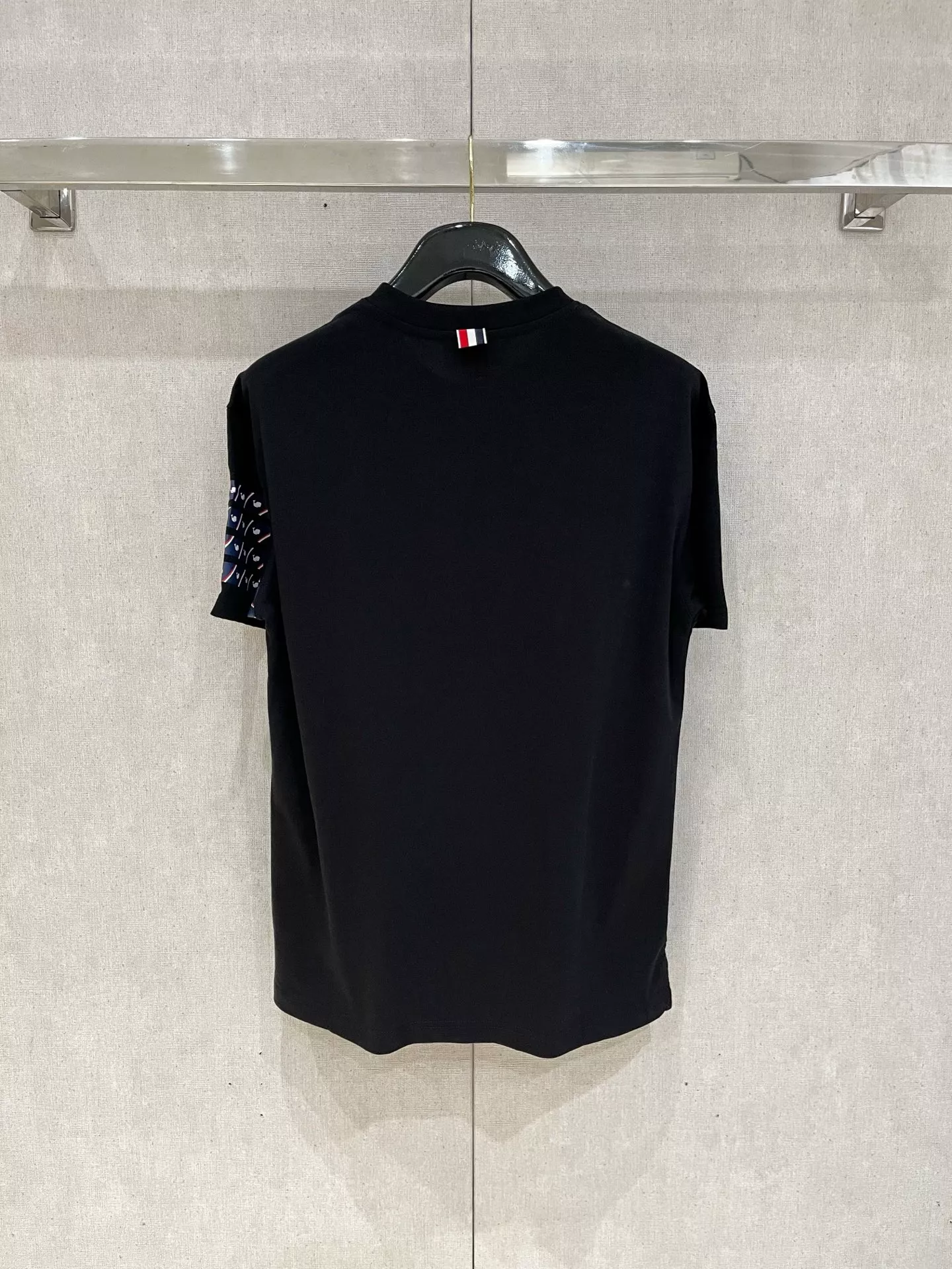 Thom Browne TB T-Shirts Short Sleeved For Unisex AllSeason 717
