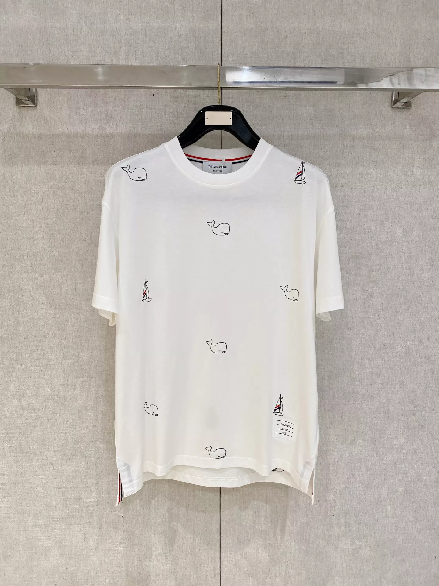 Thom Browne TB T-Shirts Short Sleeved For Unisex Comfortable 2666