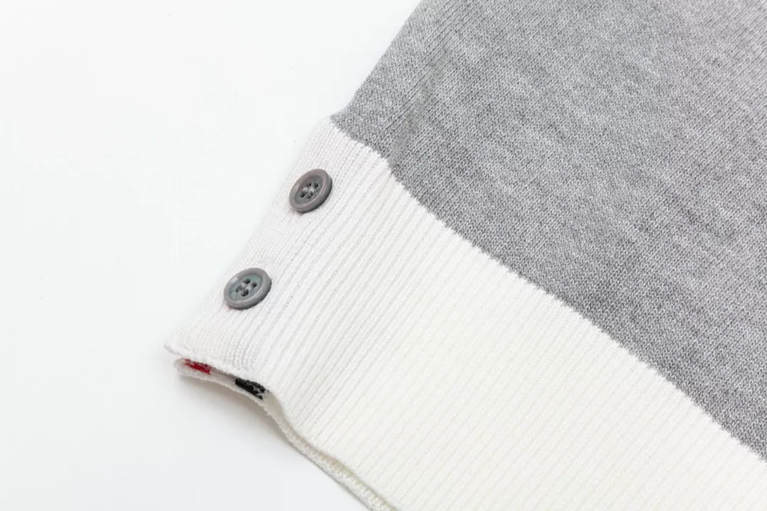 Thom Browne TB T-Shirts Short Sleeved For Unisex Sophisticated 9940