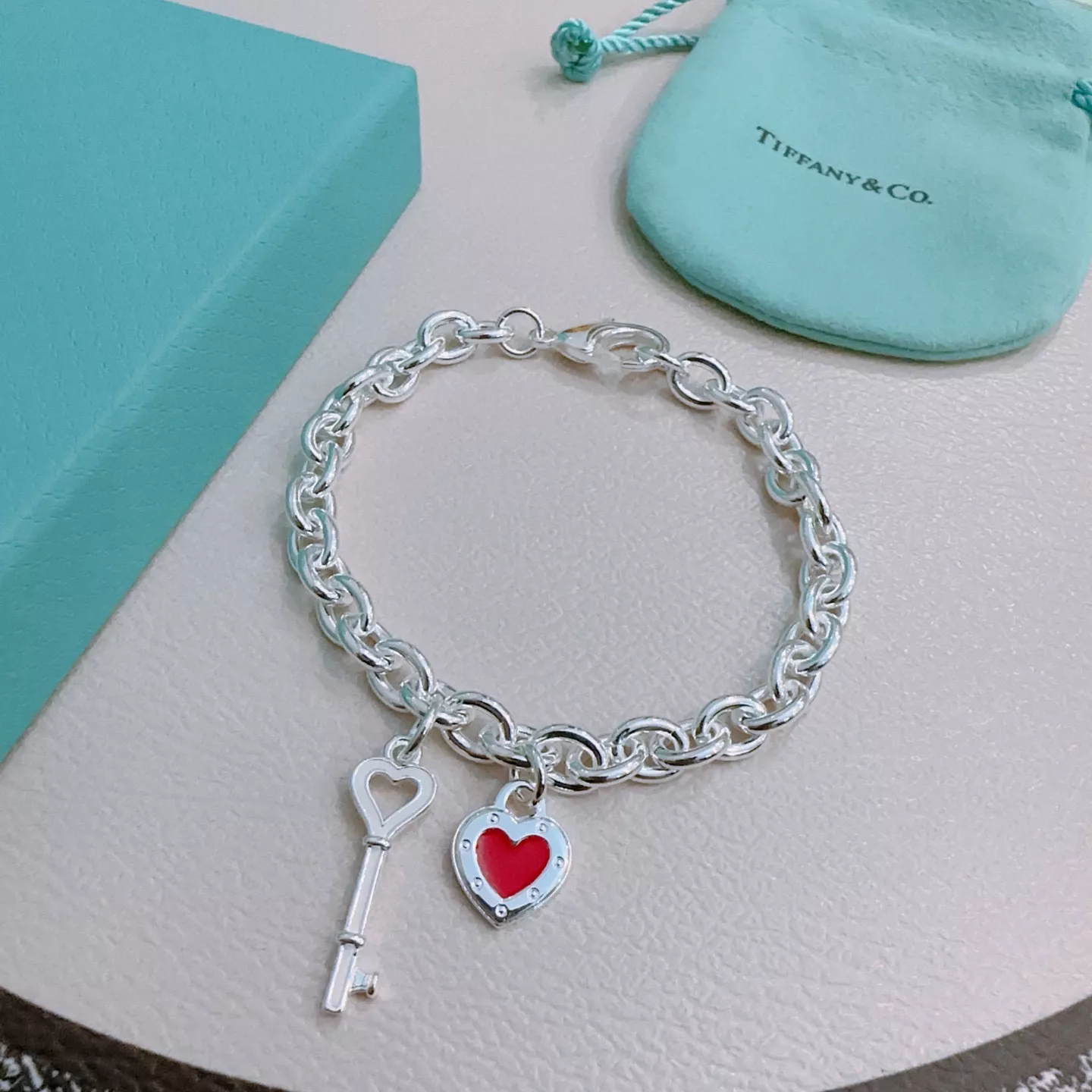 Tiffany Bracelets Sleek 893