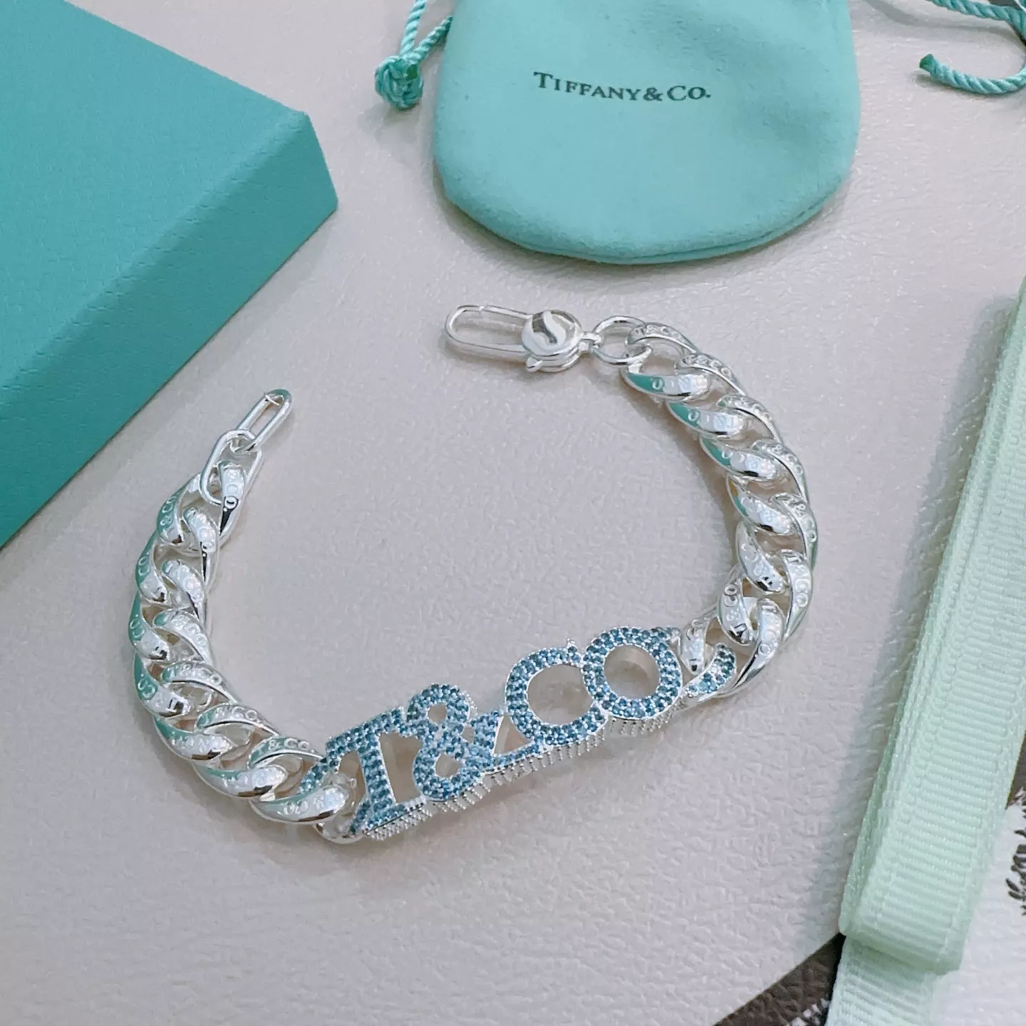 Tiffany Bracelets UrbanStyle 1831