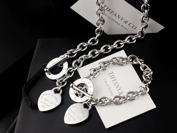 Tiffany Jewelry Set Practical 8776