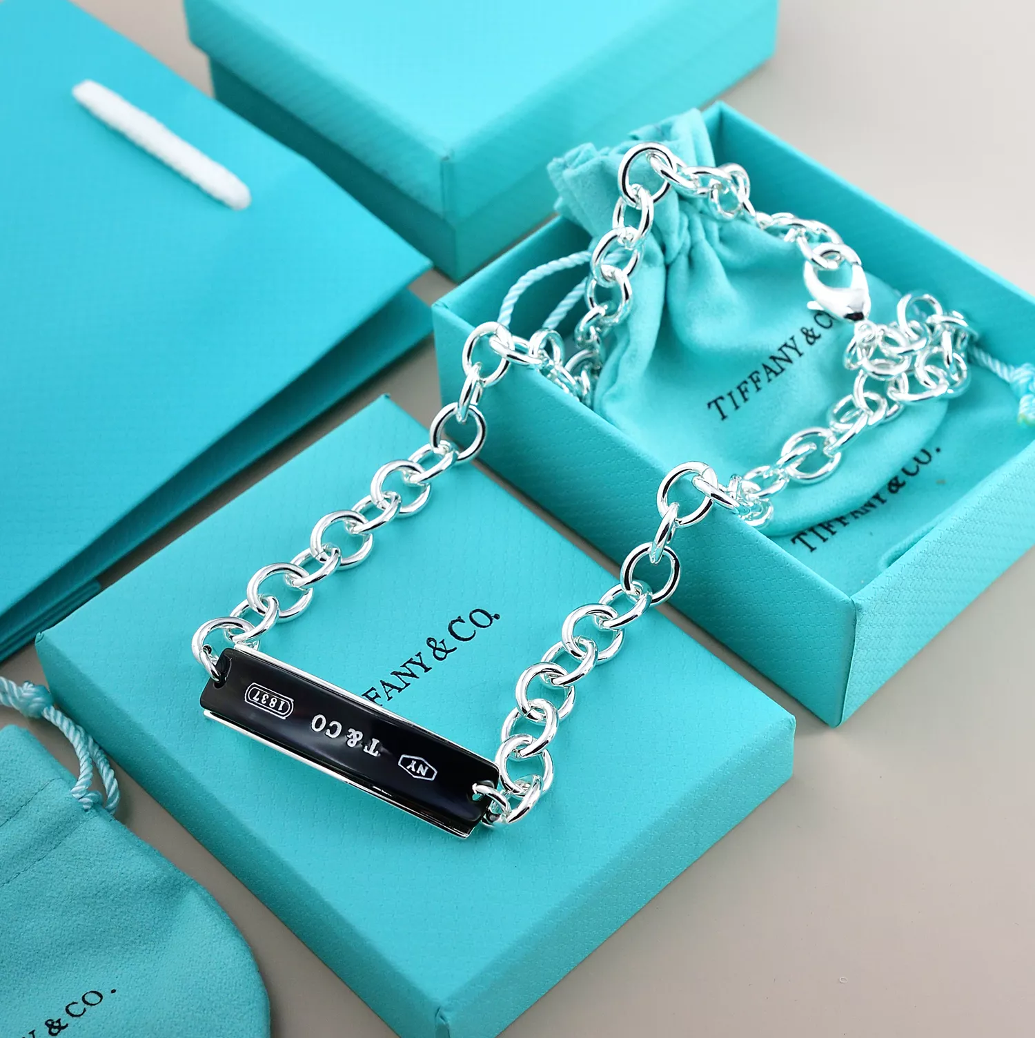 Tiffany Necklaces ModernLook 9716