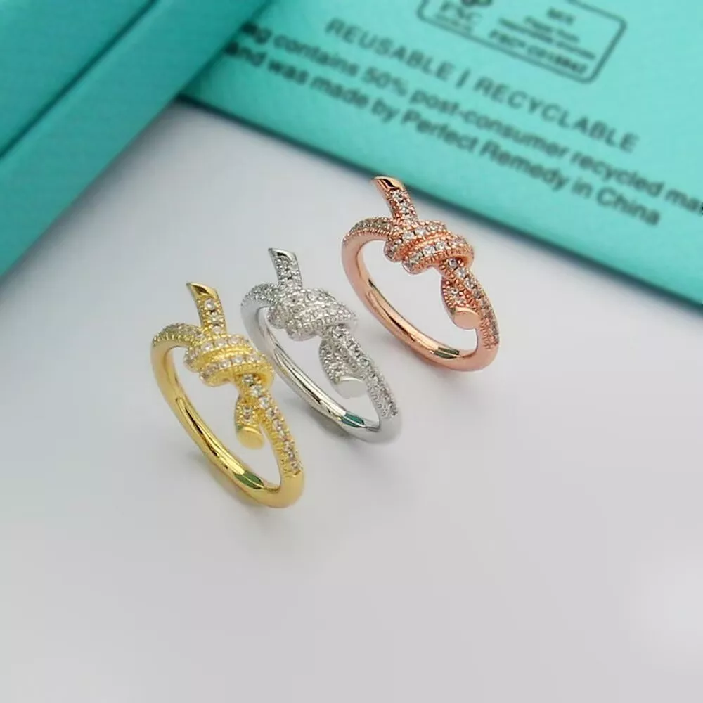 Tiffany Rings Compact 7290