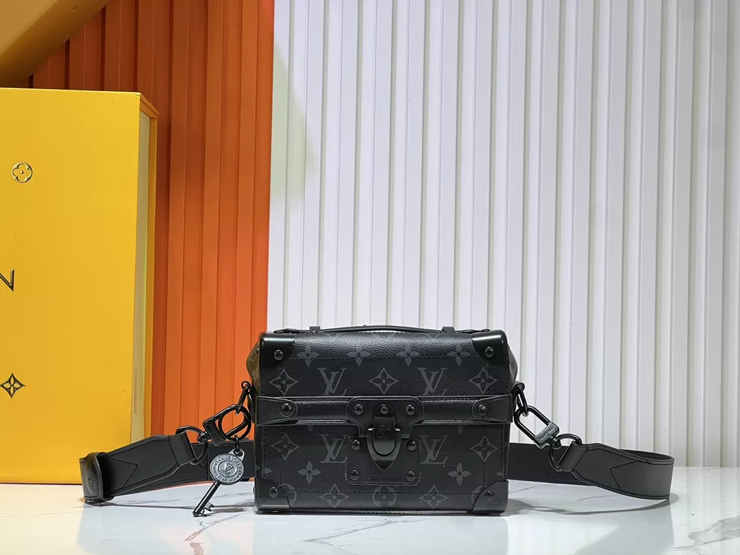 Timeless 1094 Louis Vuitton AAA Quality Messenger Bags For Women