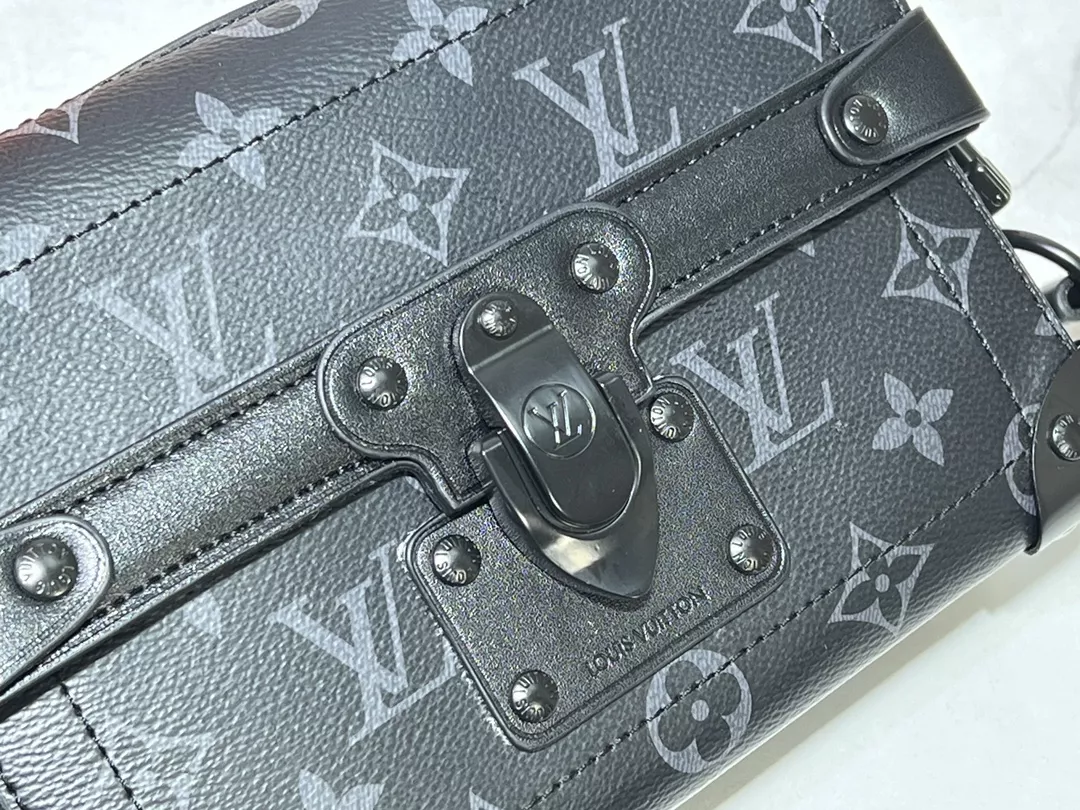 Timeless 1094 Louis Vuitton AAA Quality Messenger Bags For Women