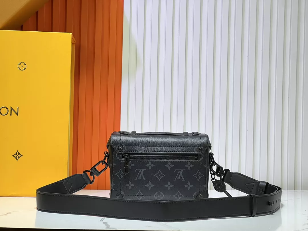 Timeless 1094 Louis Vuitton AAA Quality Messenger Bags For Women