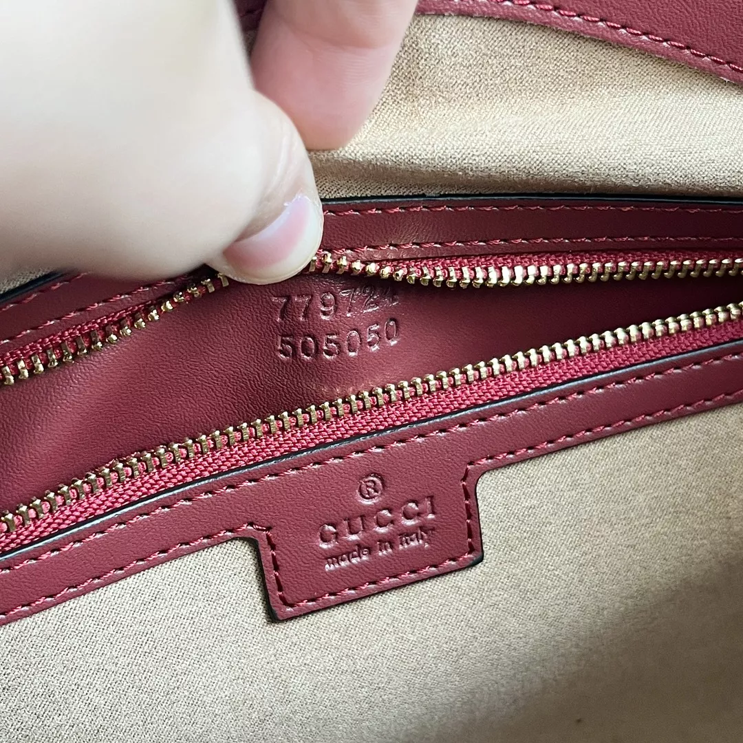 Timeless 1281 Gucci AAA Quality Shoulder Bags For Women