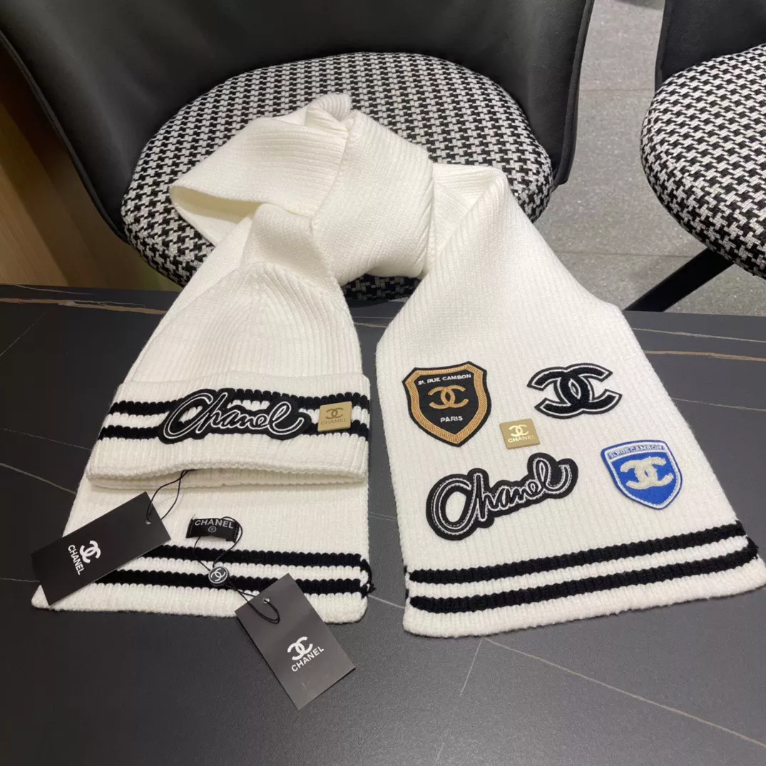 Timeless 1540 Chanel Hat and Scarf Set