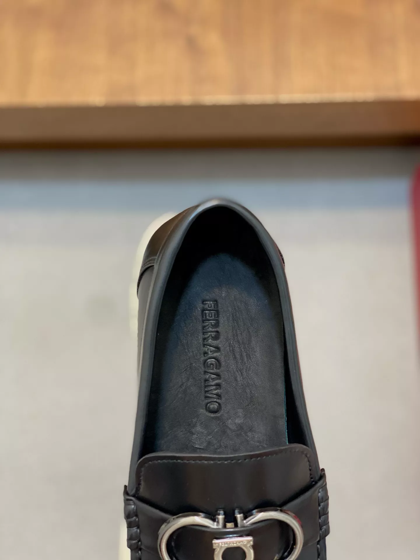 Timeless 1598 Salvatore Ferragamo Casual Shoes For Men