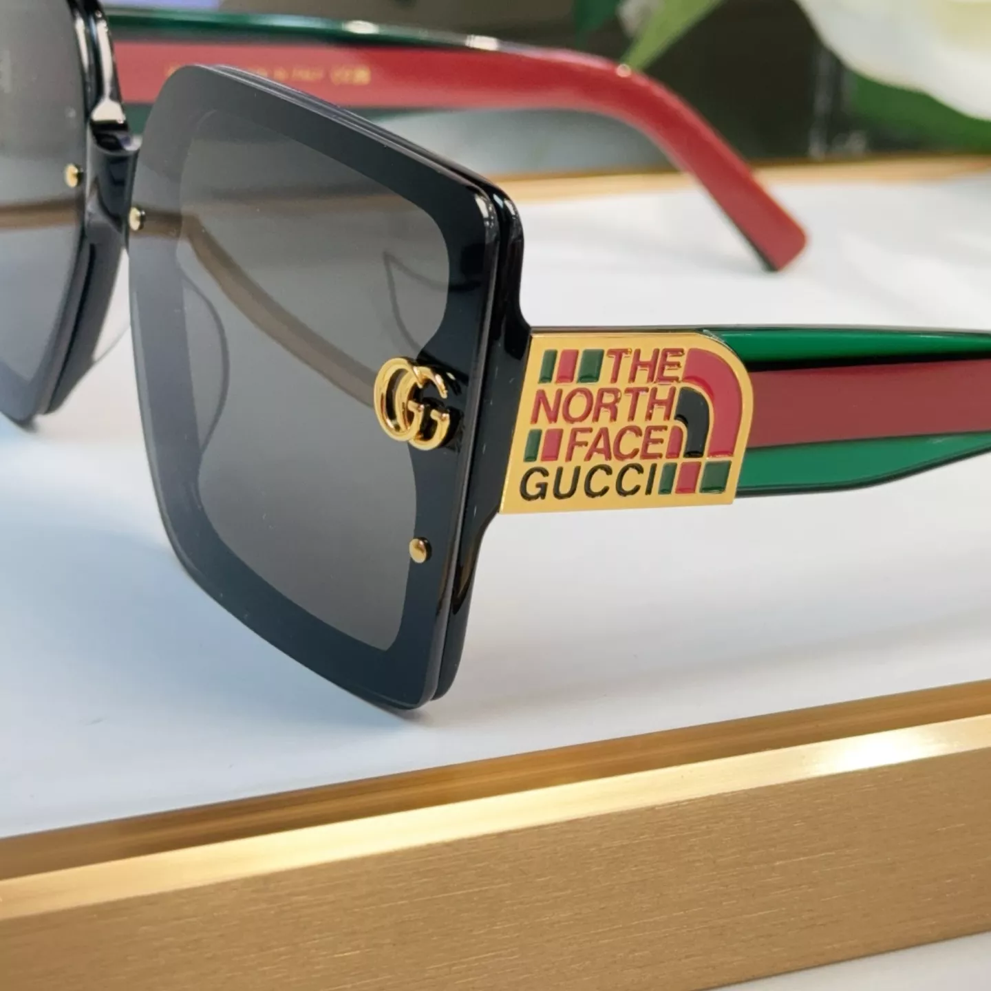 Timeless 1655 Gucci AAA Quality Sunglasses