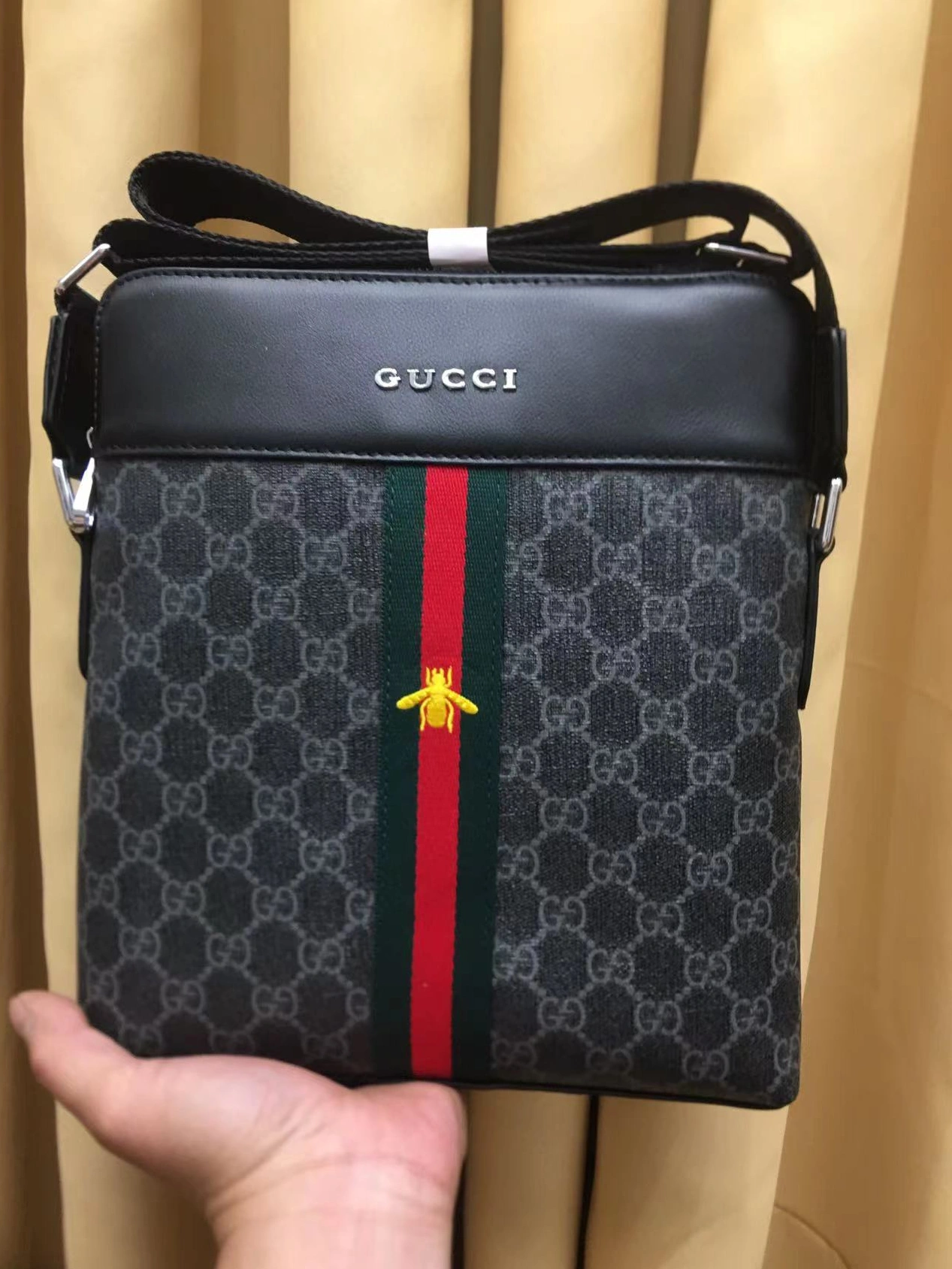 Timeless 2085 Gucci AAA Man Messenger Bags