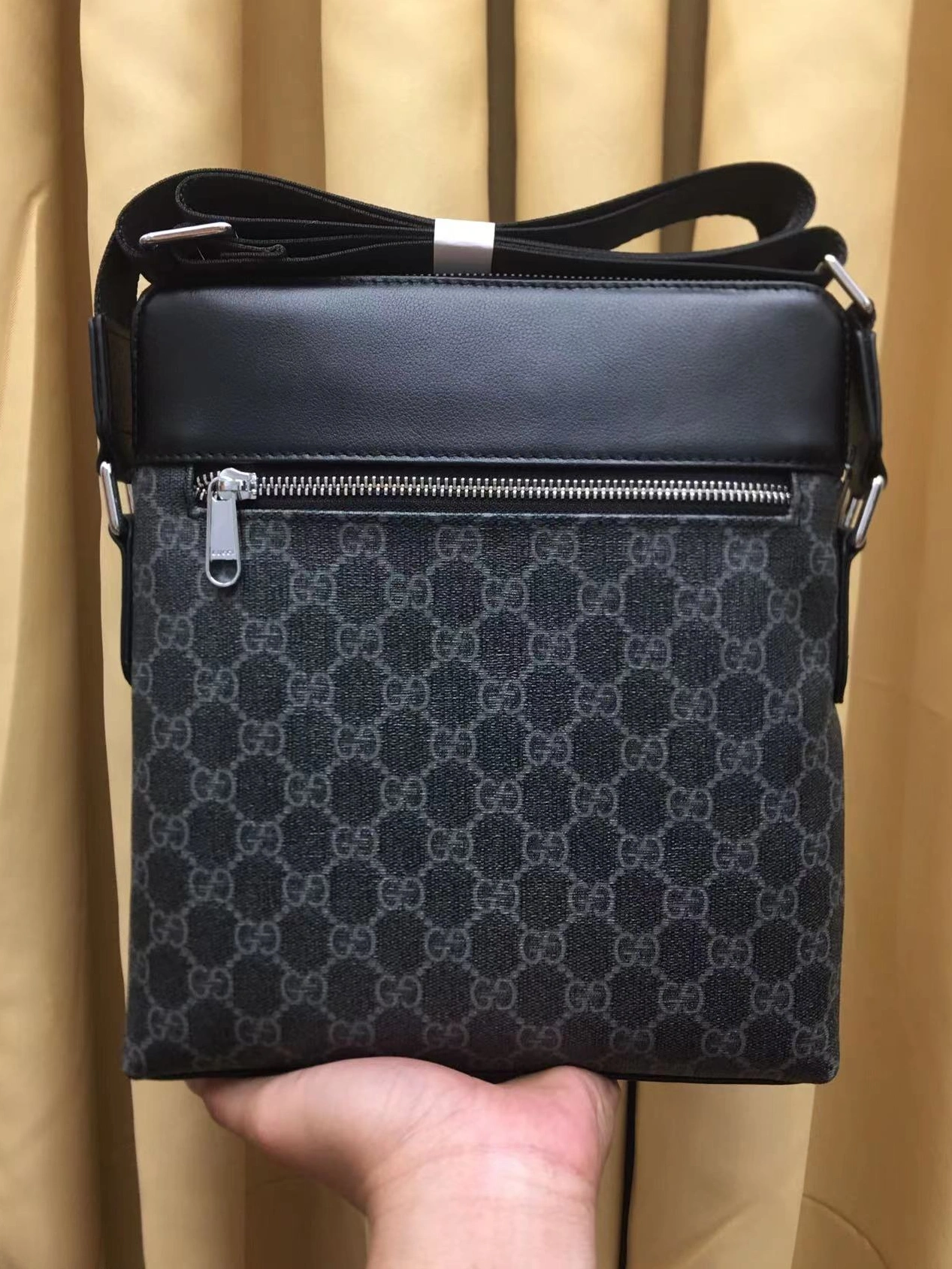 Timeless 2085 Gucci AAA Man Messenger Bags