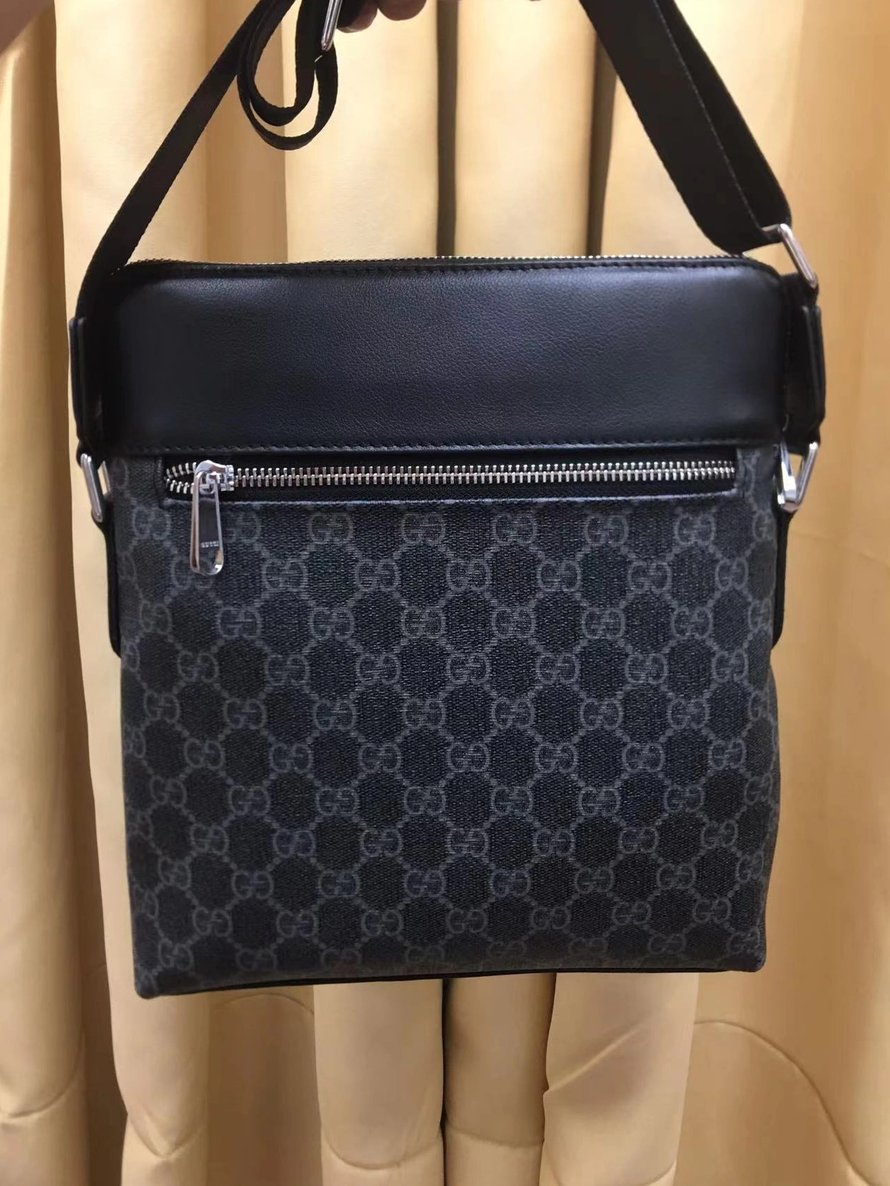 Timeless 2085 Gucci AAA Man Messenger Bags