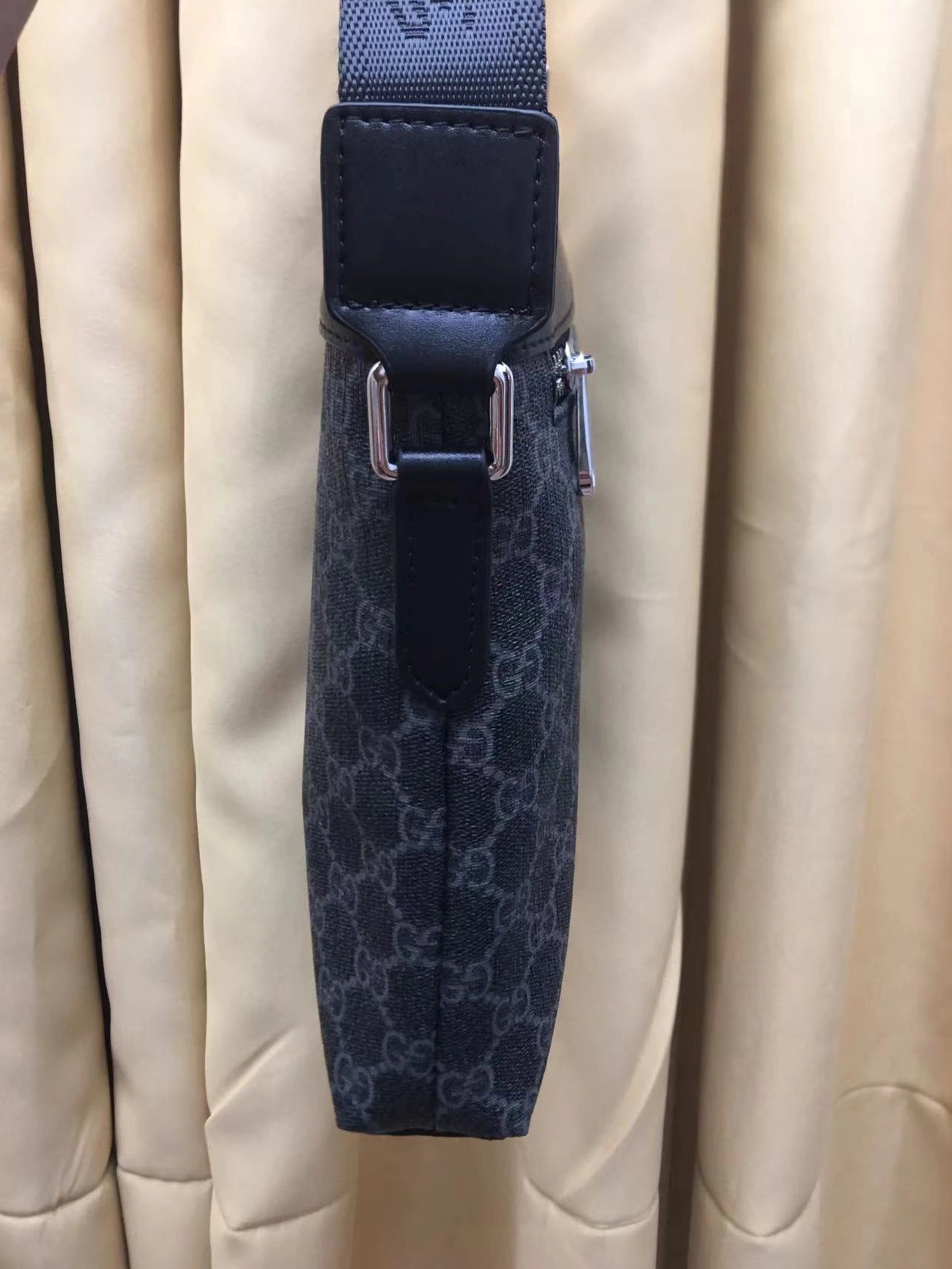 Timeless 2085 Gucci AAA Man Messenger Bags