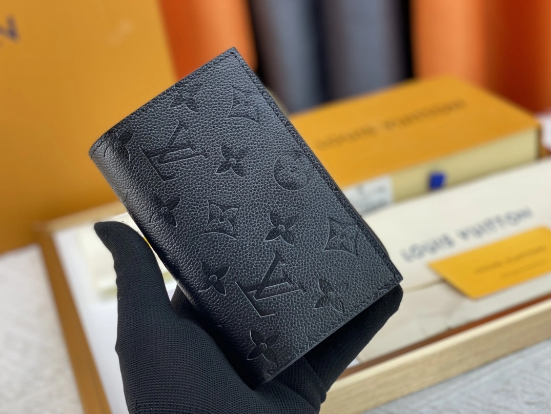 Timeless 2099 Louis Vuitton AAA Quality Wallets