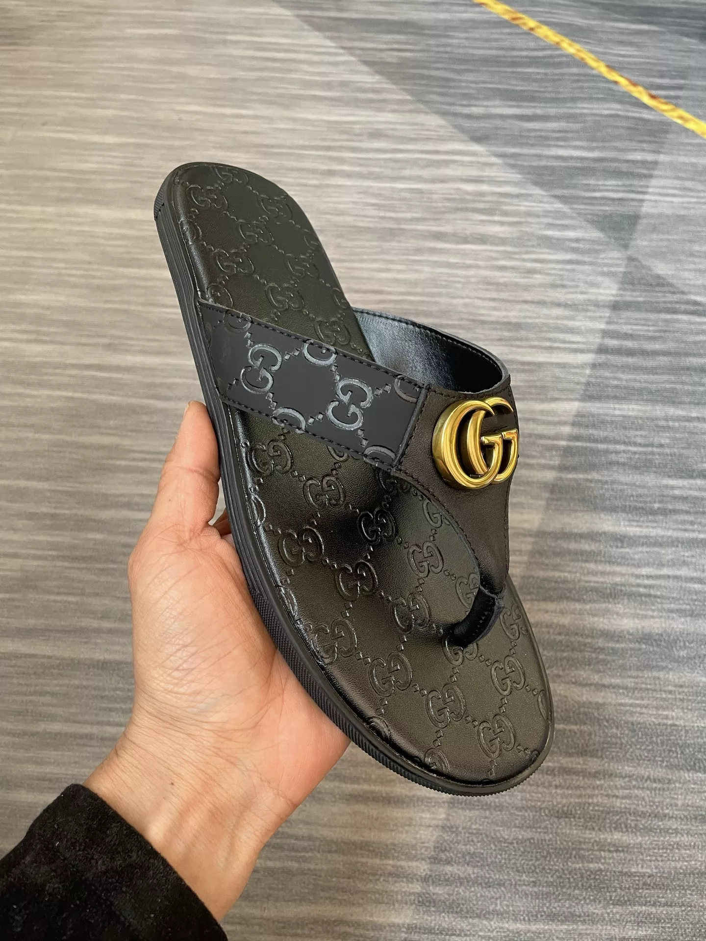 Timeless 215 Gucci Slippers For Men