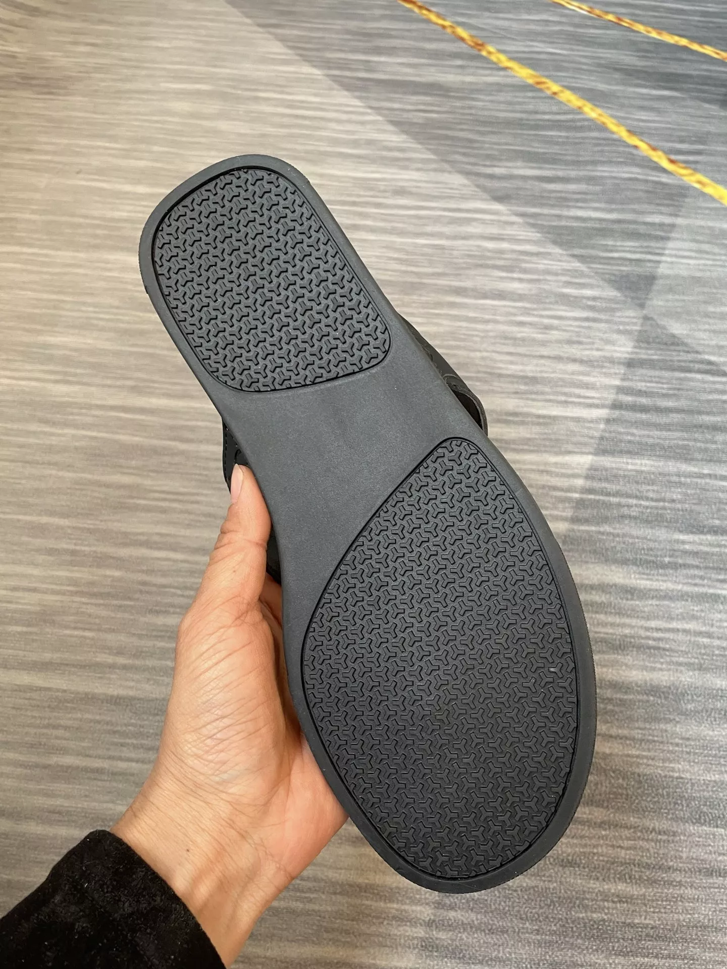 Timeless 215 Gucci Slippers For Men