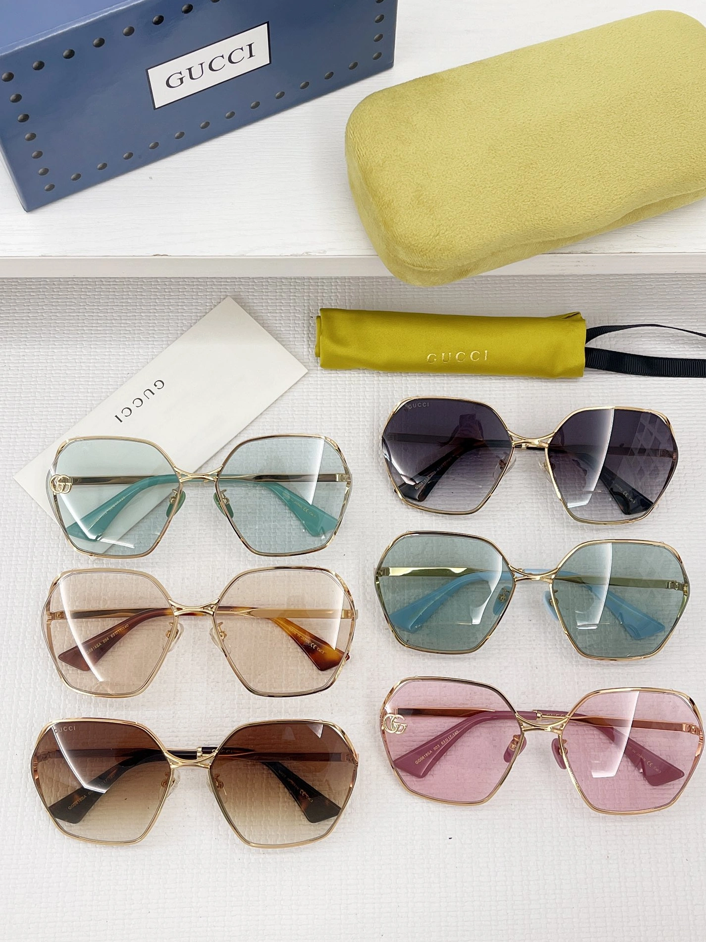 Timeless 220 Gucci AAA Quality Sunglasses