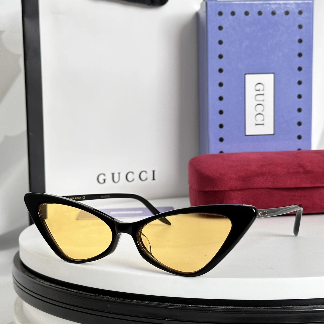Timeless 227 Gucci AAA Quality Sunglasses
